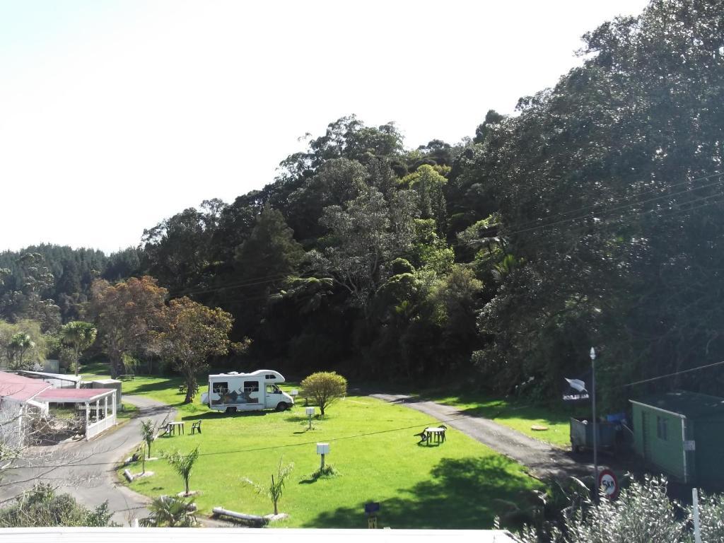 Whitianga Campground Экстерьер фото